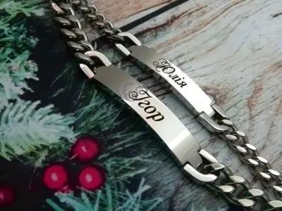 Сталевий браслет