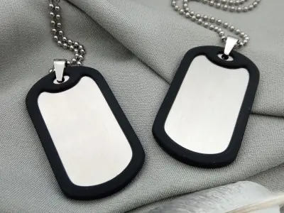 Армійський жетон з гравіюванням