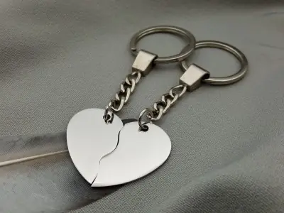 Брелок Половинки серця
