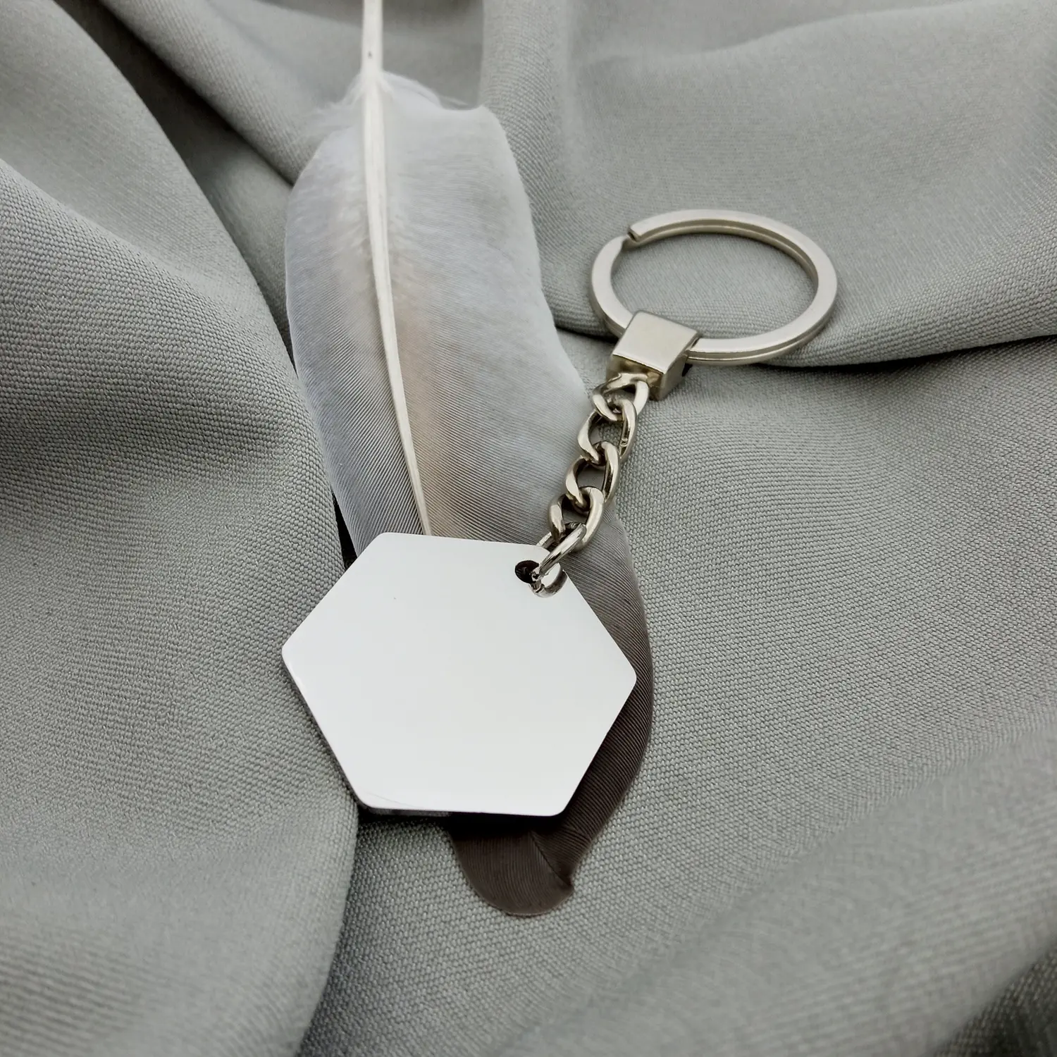 Брелок шестикутний