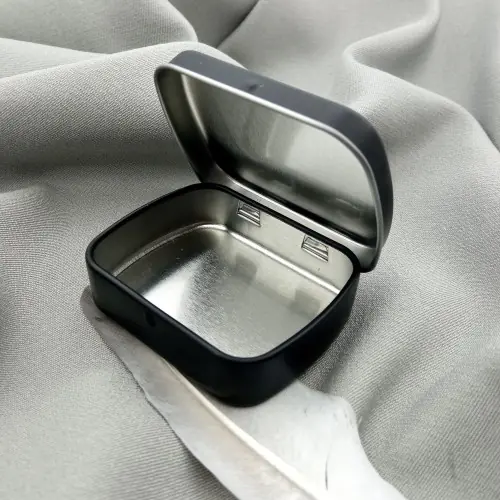 Коробочка сталева