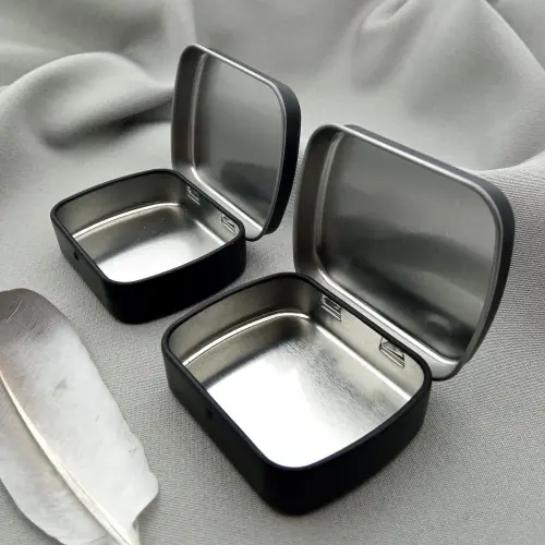 Коробочка сталева