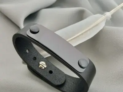 Шкіряний браслет з табличкою Шкіряний браслет з табличкою