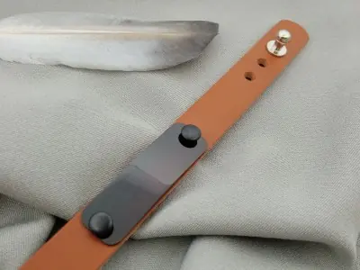 Шкіряний браслет з табличкою Шкіряний браслет з табличкою