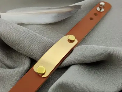 Шкіряний браслет з табличкою Шкіряний браслет з табличкою