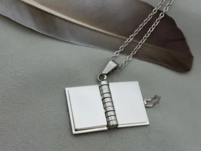 Кулон "Книга"