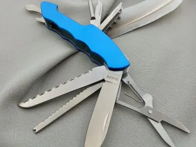Ніж мультитул
