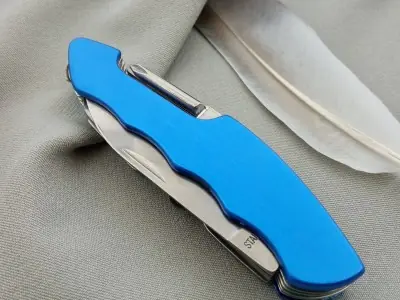 Ніж мультитул