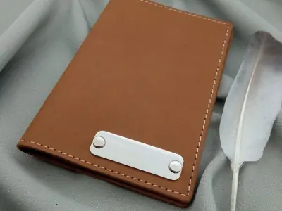 Обкладинка для паспорта з табличкою