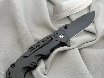 Складаний ніж