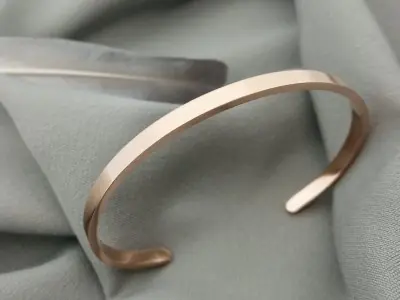 Сталевий браслет вигнутий 4мм