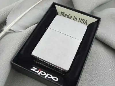 ZIPPO Brushed Chrome 200 запальничка ZIPPO Brushed Chrome 200 запальничка